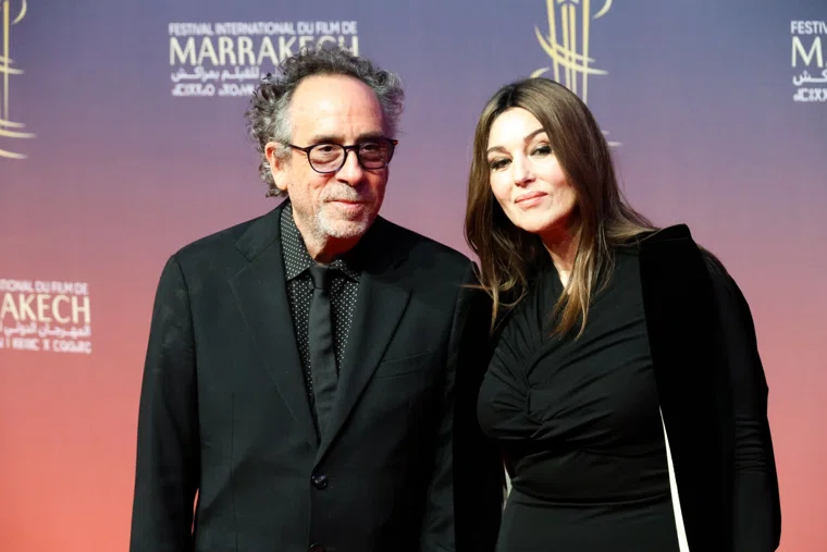 Официально о романе Беллуччи и Бертона стало известно в 2023 году