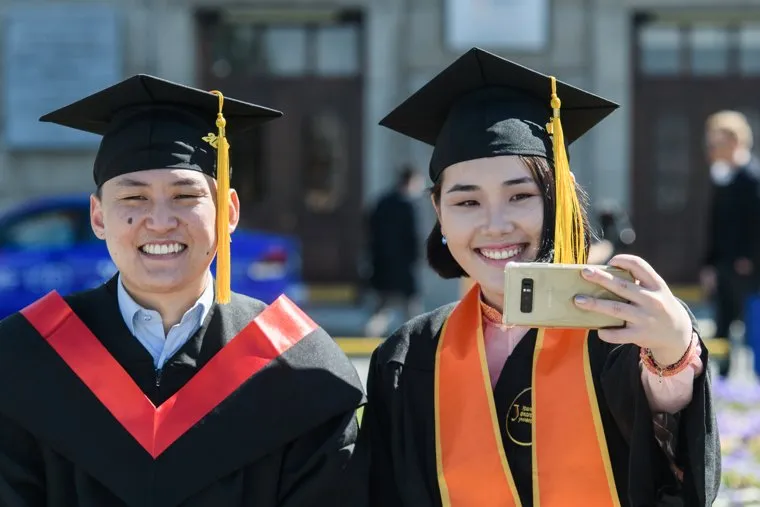 Вручение дипломов выпускникам УрФУ. Екатеринбург