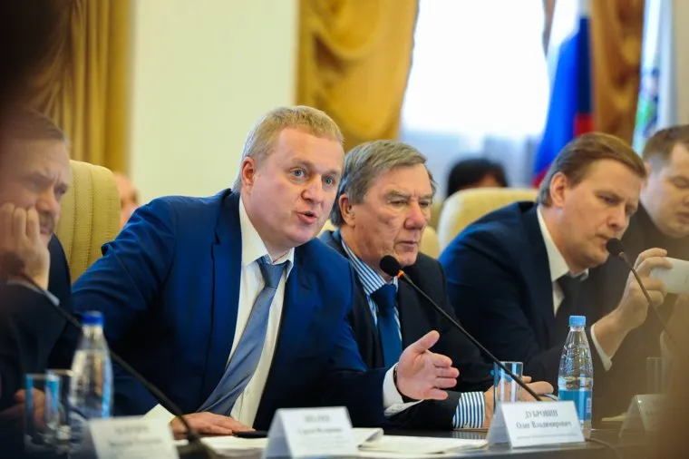 Заседание  рабочей группы Общественной палаты по  вопросу строительства Томинского ГОК. Челябинск, дубровин олег