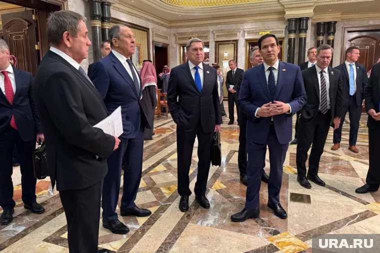 Делегации РФ и США встретились в Эр-Рияде 18 февраля