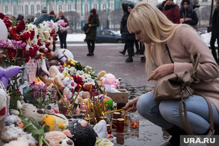 Жертвами пожара в ТРЦ стали десятки человек