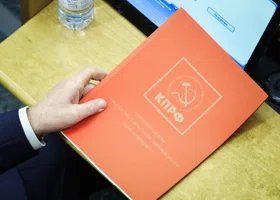 Тюменские коммунисты отложили спасение затонувшего памятника Сталину