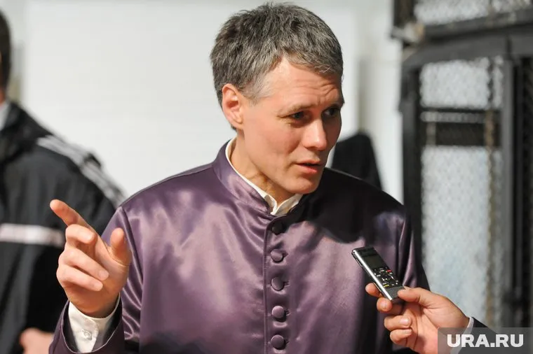 Чтобы вернуться в политику, Александр Морозов ждет помилования от Владимира Путина