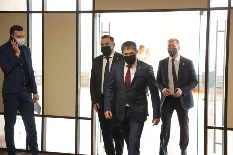 Пленарное заседание Законодательного собрания Пермского края. Пермь