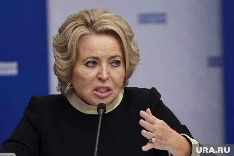 В церемонии также приняли участие сенаторы и представители парламентов стран-участниц МПА СНГ