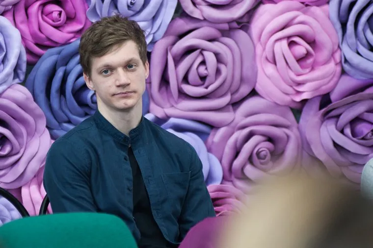 Новогоднее дефиле в рамках социального проекта "Новогоднее платье от Юлии Михалковой". Екатеринбург , жуков тимофей