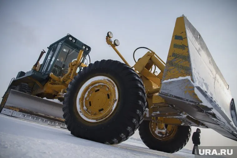 Водитель большегруза с места аварии скрылся