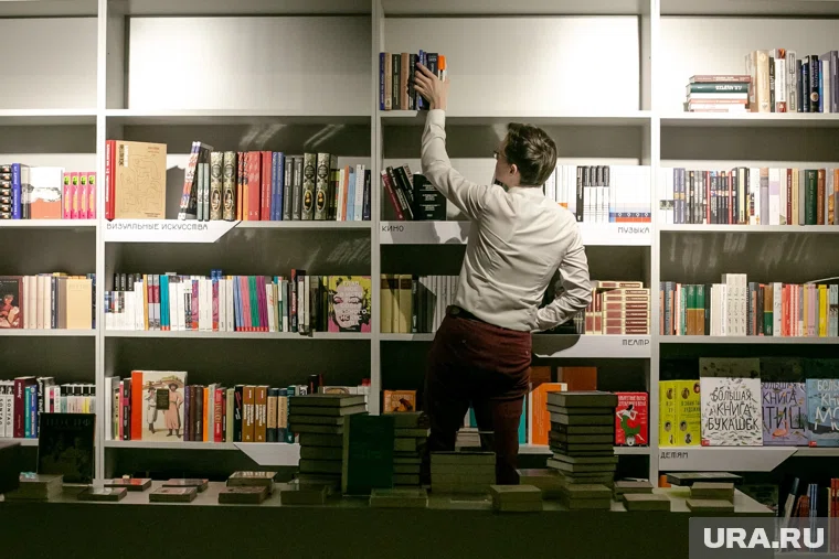 В ЯНАО определены победители окружного конкурса «Библиотекарь года–2025»