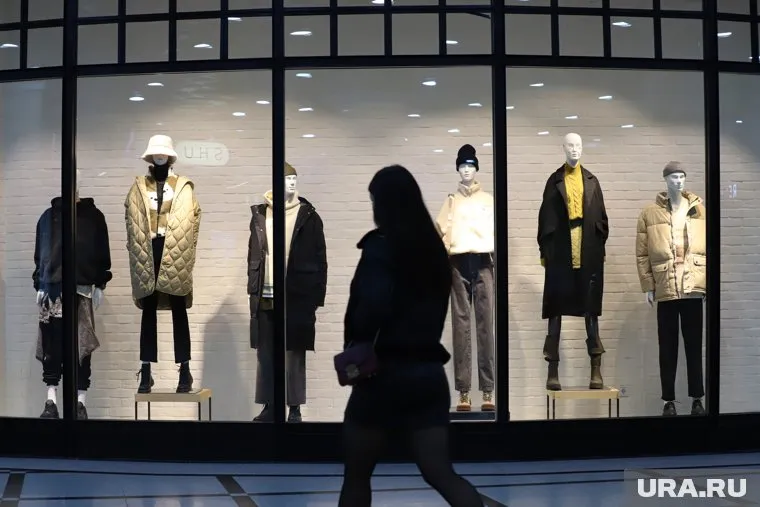 Все оперативные действия для закрытия магазинов завершены, сообщили в компании