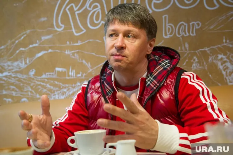 Поклонники считают, что с годами Сергей Исаев становится все привлекательней