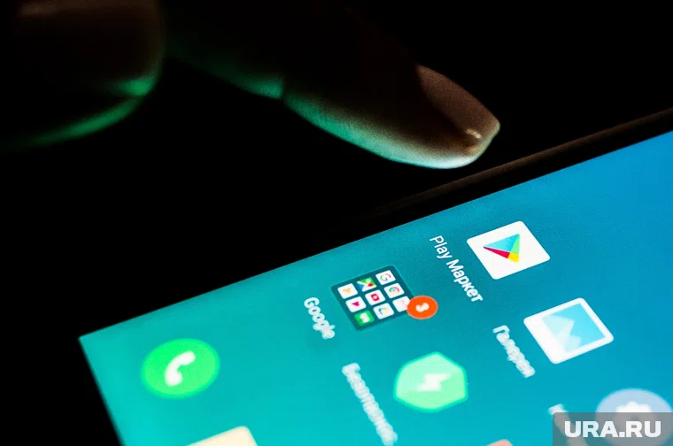 Россиянам рассказали, когда будет доступен православный мессенджер «Зосима»