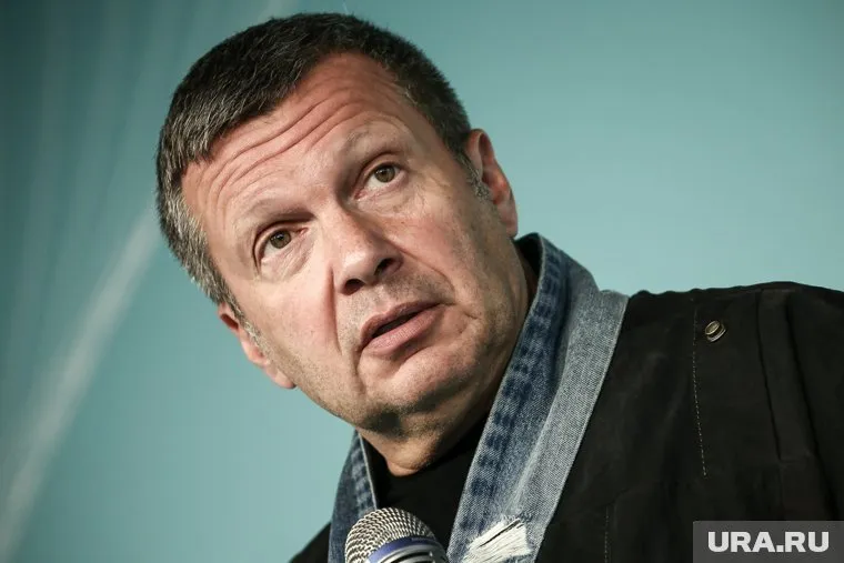 Ведущий вновь не обошел вниманием Екатеринбург в своем эфире