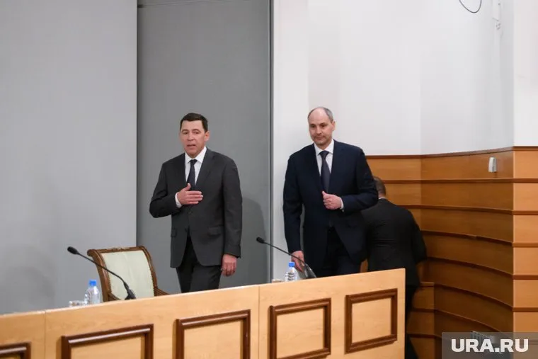 Денис Паслер решил пересмотреть все проекты Евгения Куйвашева