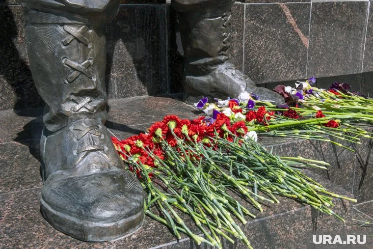 Ямальцы восстановят памятники в Волновахе