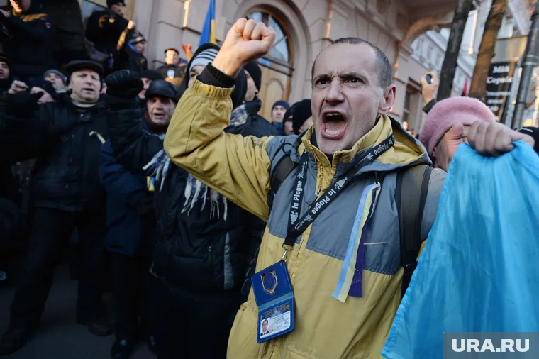 Принудительная мобилизация углубляет раскол на Украине (архивное фото)