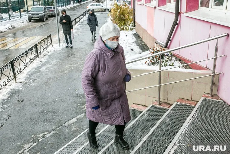 В Тюменской области объявлен обязательный масочный режим