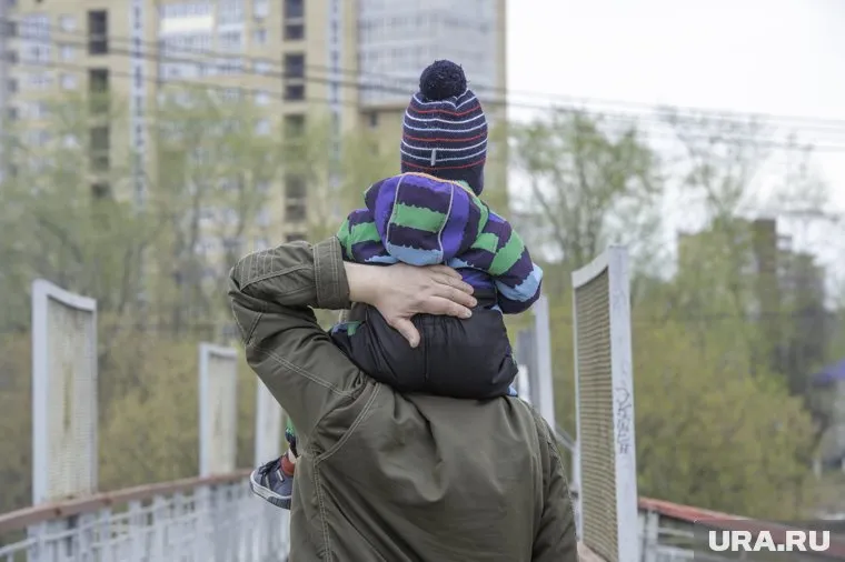 Отцы-одиночки имеют право получить алименты на собственное содержание, а не только на ребенка