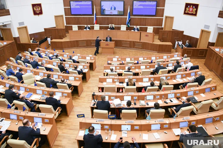 Законопроект об областном бюджете на 2026 год рассмотрят во втором и третьем чтении 9 декабря (архивное фото)