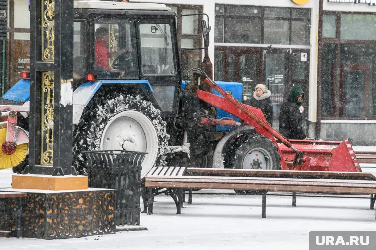 В Екатеринбурге выпал снег с дождем