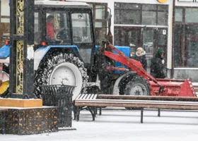 Екатеринбург накрыло снегом с дождем