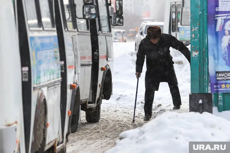 Следователи уверены, что водитель ударил пассажира о поручень