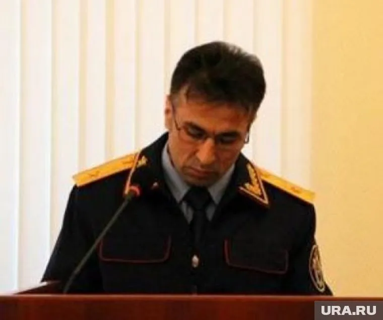 Рассматриваются два варианта нового назначения генерала