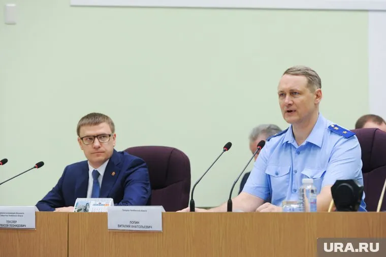 Алексей Текслер впервые побывал в прокуратуре