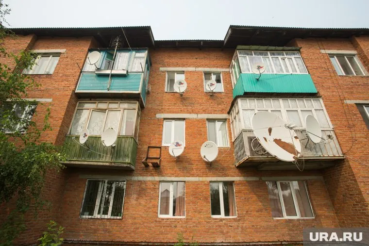 Власти Екатеринбурга прибирают здания в центре к мундиалю. Но с горожанами решение не согласовали