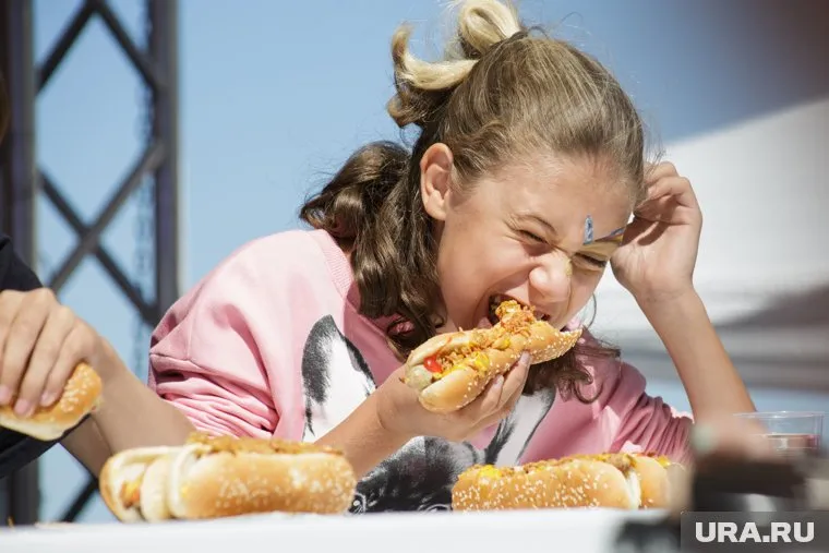 На самоизляции россияне «заедают» свой страх