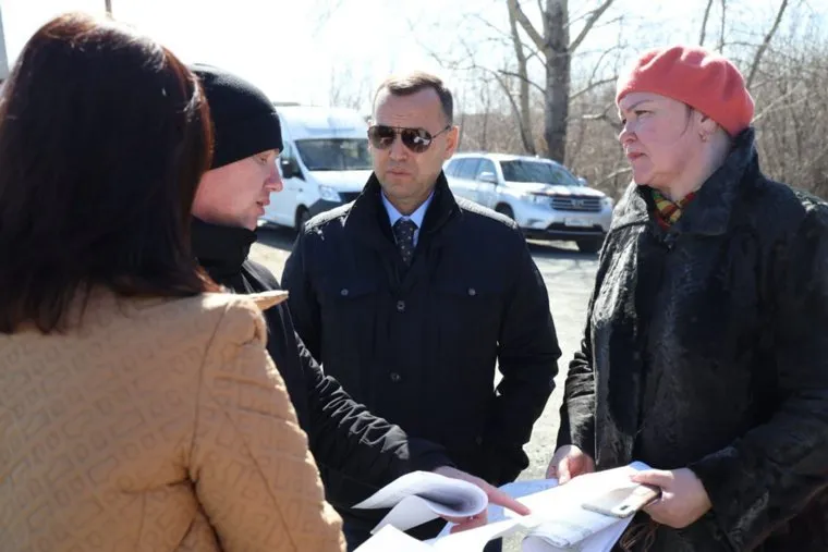 Строительство дороги по улице Бурова-Петрова в Кургане: фото