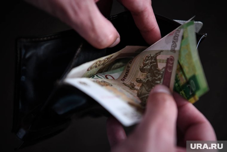 Полежайкин из «Папиных дочек» задолжал по алиментам своим детям