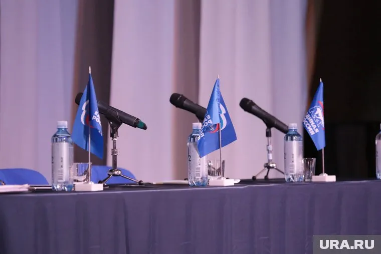 Пермские единороссы не комментируют обыск в офисе партии