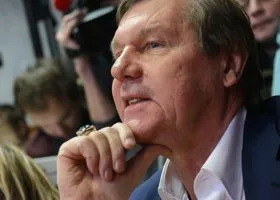 Бард Новиков расправляется в суде с экс-компаньоном: требования по долгам выросли в 12 раз