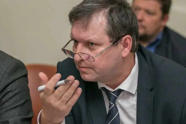 Комитет областной Думы по соцполитике. Курган, шалютин борис