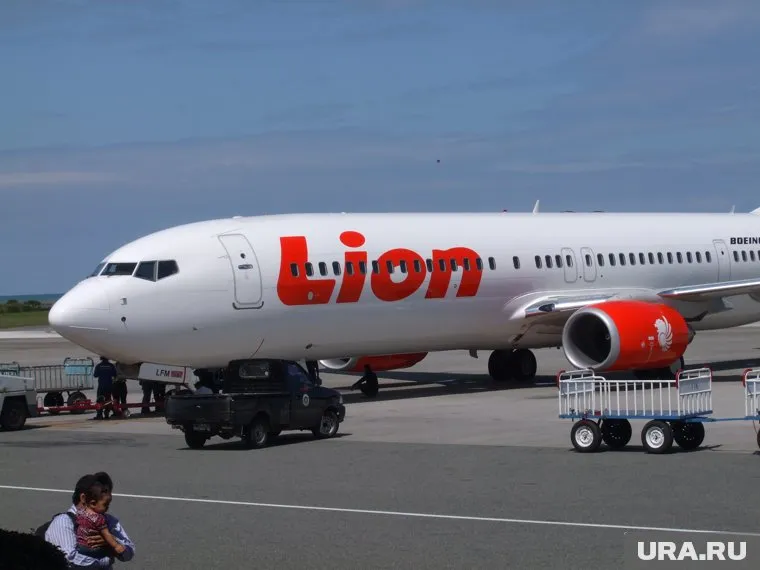 Пассажир застрял в пробке по дороге в аэропорт