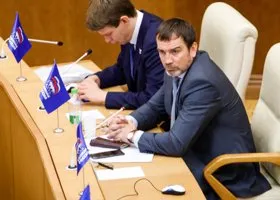 Свердловский политик обвинил чиновников в мелочности