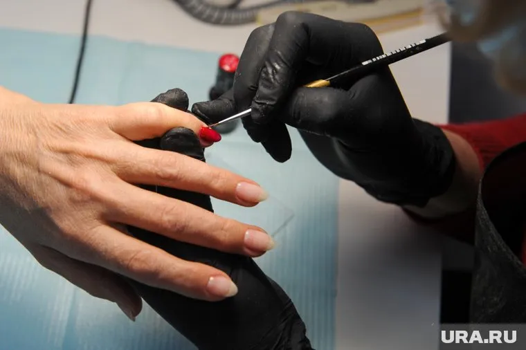 Инфекция поразила не только ноготь, но и сустав