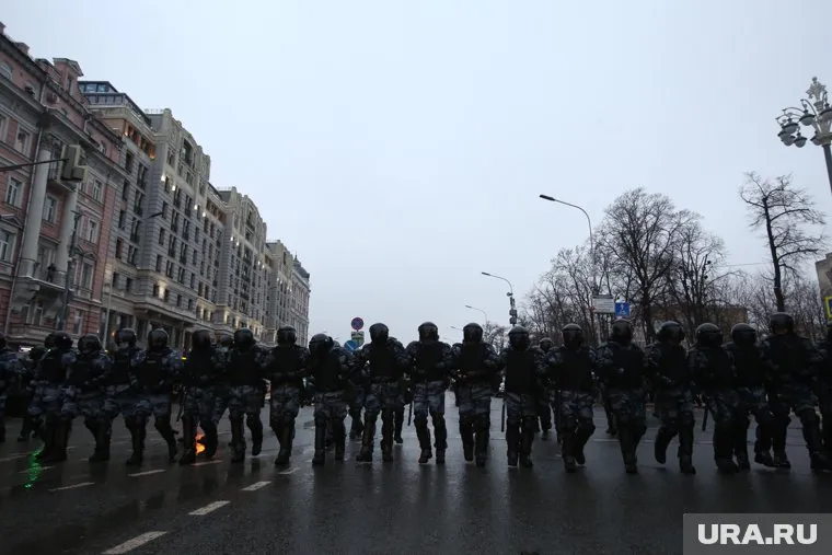 Школьников допрашивают после несанкционированных митингов 23 января