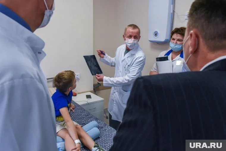 79% опрошенных не согласны с тем, что труд врачей и медсестер оплачивается достойно