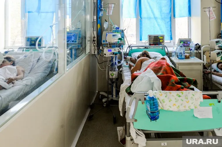 Женщина поступила в больницу с 36-процентным поражением тканей, а затем ее состояние начало стремительно ухудшаться