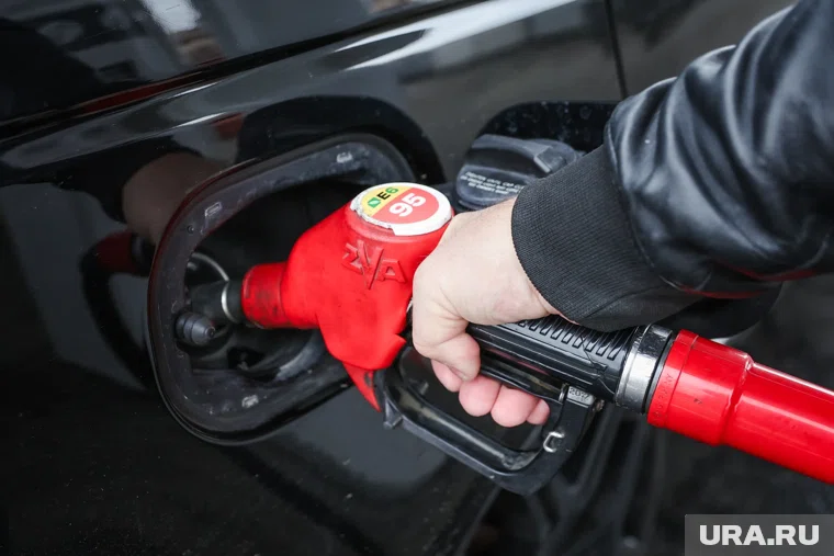 Максимальный рост цены на бензин зафиксирован в Ивановской области — 0,9% за неделю