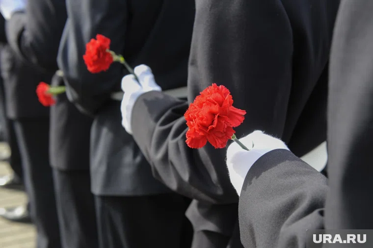 Художники нарисовали мурал в память о Георгии Зеляпукине 