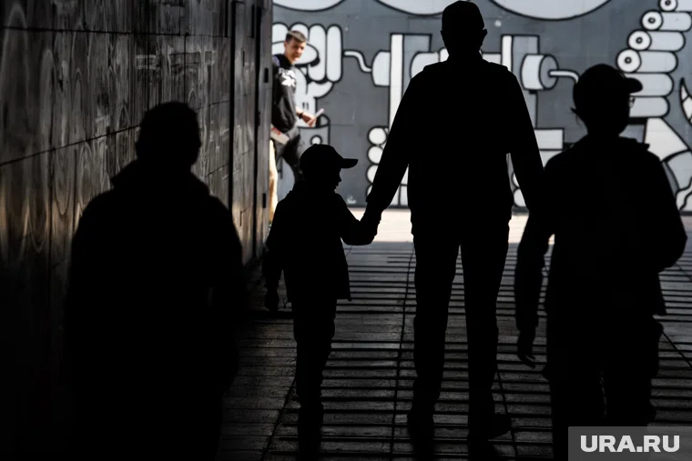 Государство собирается поддержать отцов в России