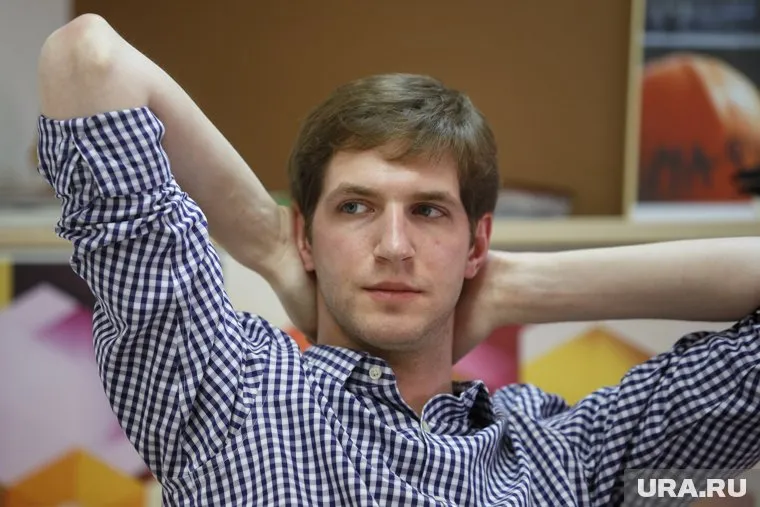 Тихон Дзядко сказал, что «Дождь» не планирует вещать из другой страны