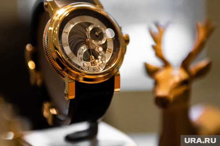 Часы Breguet Ивану Белозерскому подарил бизнесмен Борис Шпигель, утверждает источник (архивное фото)
