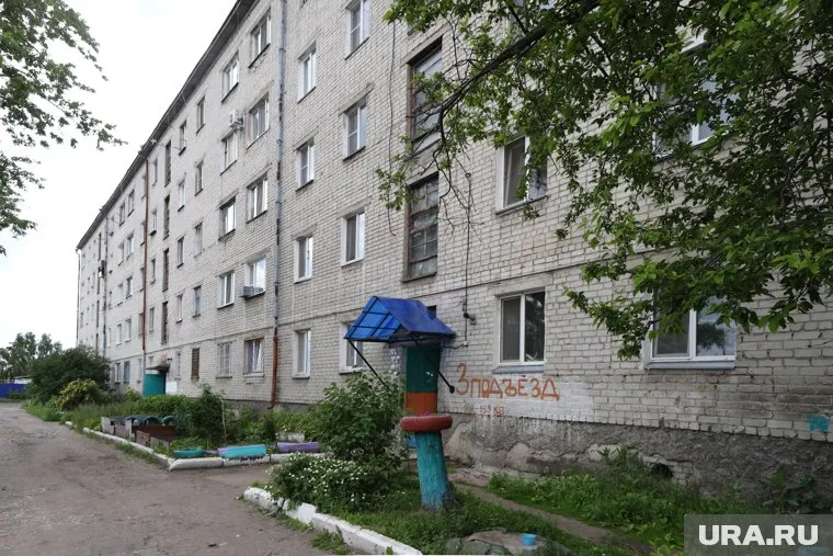 Коммунальная авария произошла в доме на ул. Красномаячная