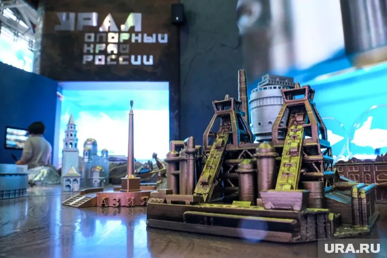 Карлсон успел побывать на стенде региона 5 февраля