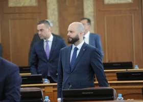 Вновь избранные депутаты челябинского парламента «разобрали» себе комитеты