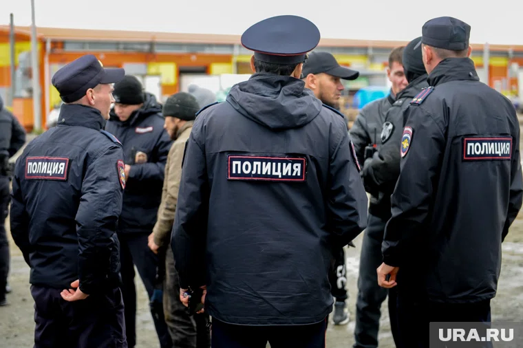 Сотрудники полиции продолжают операцию «Нелегал»