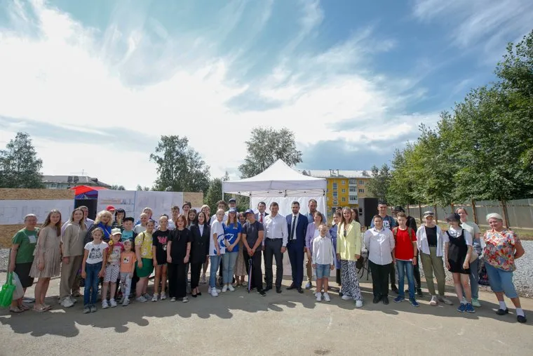 Школа в Краснотурьинске. Свердловская область 